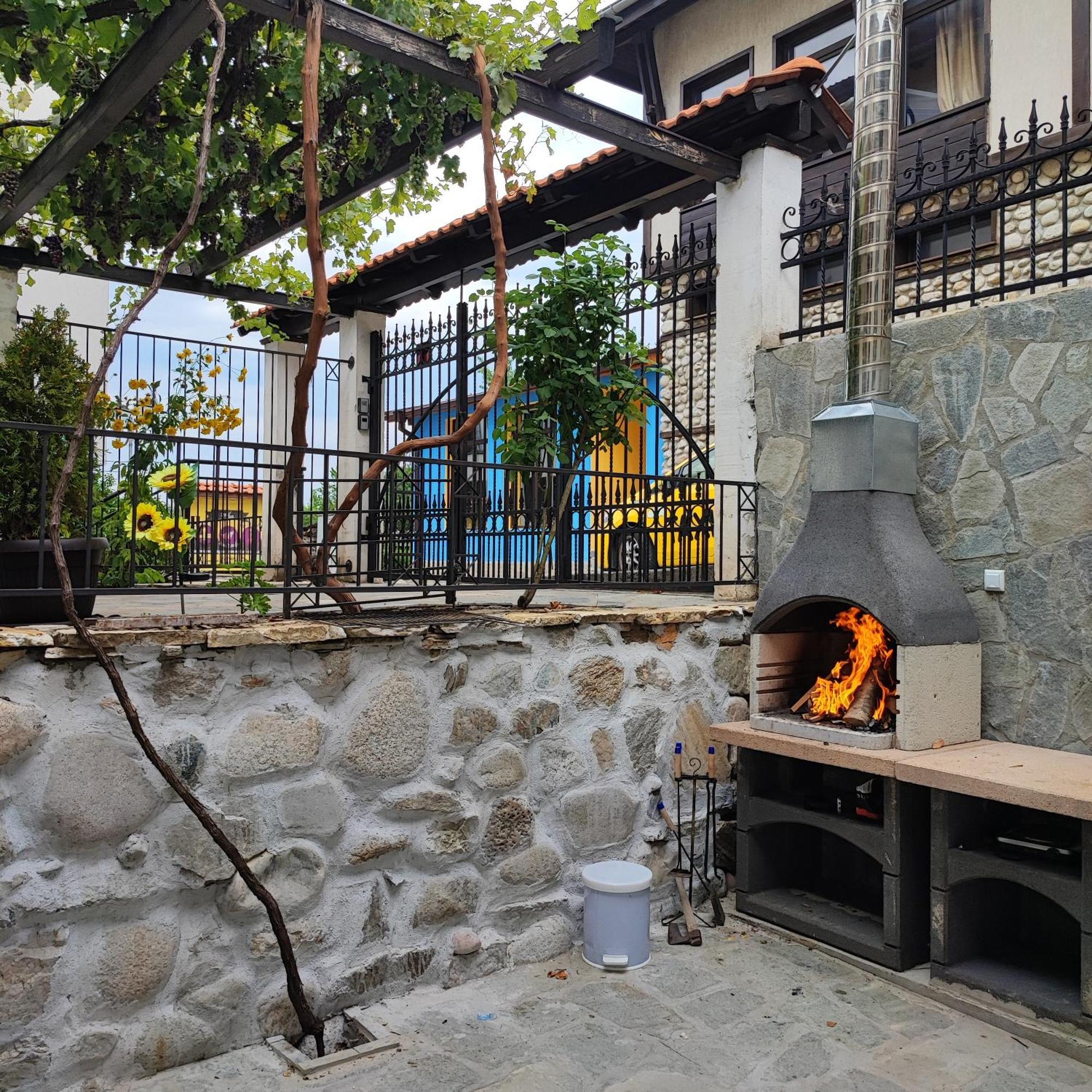 Ikonomov House Hotel Bansko Exterior photo